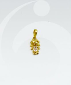 PINGENTE OURO 18K MENINA PEQUENO | PI_011BAT